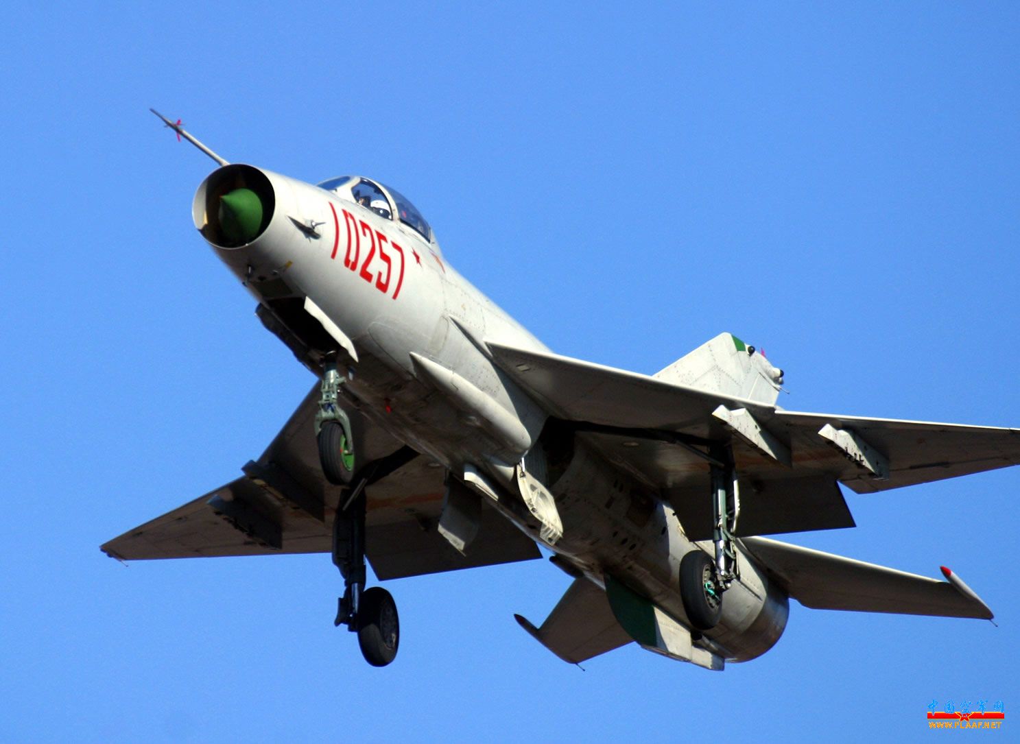 退役裝備-航空模型—殲7